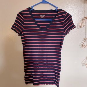 V neck striped tee